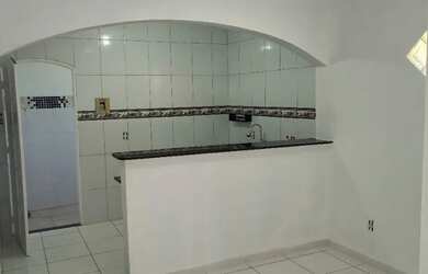 Imagem 9: Casa com 3 quartos, sendo 1 suíte, varanda, sala, sala de jantar, cozinha...