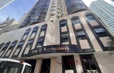 Imagem: O apartamento possui 3 Dormitórios, 4 Banheiros, 2 Vagas na