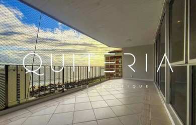 Imagem: O apartamento possui 4 Dormitórios, 5 Banheiros, 3 Vagas na