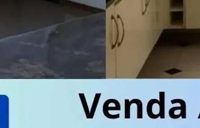 Imagem: A casa possui 4 Dormitórios, 3 Banheiros, 2 Vagas na garagem