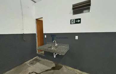 Imagem 15: Galpão para aluguel com Docas com 1400 m² no Jardim das Alterosas