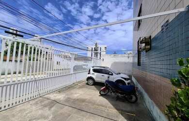 Imagem 4: Amplo apartamento de 2 quartos com vista para o mar