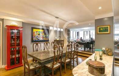 Imagem 14: Apartamento com 240.0 m², à venda no bairro Água Verde