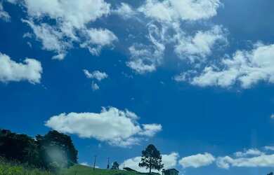 Imagem 4: Seu Terreno no Interior com Segurança e Natureza Aproveite!