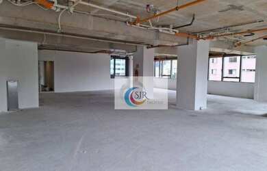 Imagem: O depósito possui 1 Vaga na garagem e 281m² de Área e está