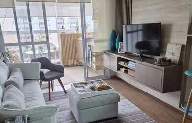 Imagem: O apartamento possui 2 Dormitórios, 3 Banheiros, 1 Vaga na