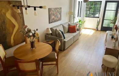 Imagem: A casa possui 2 Dormitórios, 3 Banheiros, 1 Vaga na garagem