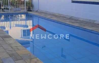 Imagem: A casa em condomínio possui 3 Dormitórios, 3 Banheiros, 2