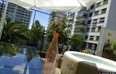 Imagem: O apartamento na cobertura possui 3 Dormitórios, 5 Banheiros