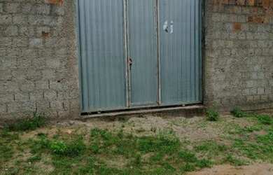 Imagem: O terreno possui 220m² de Área e está localizado em Limoeiro