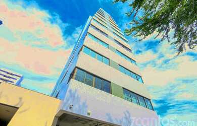 Imagem: O apartamento possui 1 Dormitório, 1 Banheiro, 1 Vaga na garagem