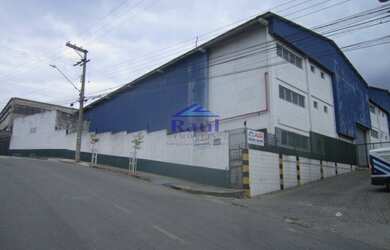 Imagem: O depósito possui 3.577m² de Área e está localizado em