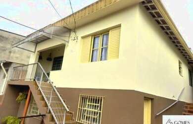 Imagem: A casa possui 2 Dormitórios, 2 Banheiros, 267m² de Área e