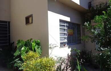 Imagem: Casa para aluguel com 45 metros quadrados com 1 quarto em Mutondo