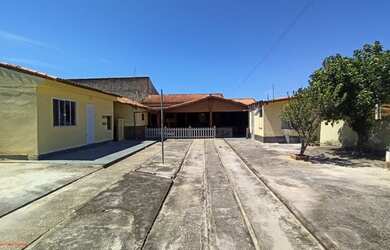 Imagem: ARARUAMA - Casa Padrão - Praia do Barbudo