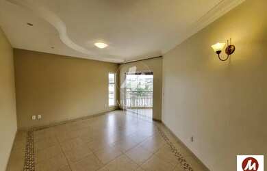 Imagem: O depósito possui 5 Vagas na garagem, 385m² de Área, Imóvel