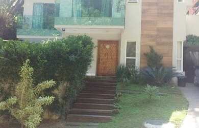 Imagem: A casa em condomínio possui 5 Dormitórios, 5 Banheiros, 3