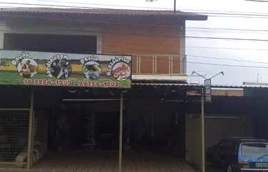 Imagem: A casa possui 3 Dormitórios, 3 Banheiros, 1 Vaga na garagem