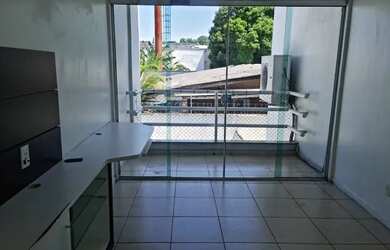 Imagem 8: Casa no Cond. Villagio del Fiori- 03 suites- flores