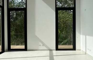 Imagem: A casa em condomínio possui 4 Dormitórios, 4 Banheiros, 4