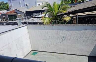 Imagem 13: Casa no Cond. Villagio del Fiori- 03 suites- flores