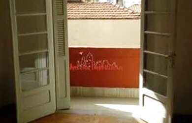 Imagem: O apartamento possui 2 Dormitórios, 1 Banheiro, 50m² de Área