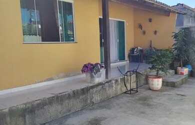 Imagem: A casa em condomínio possui 3 Dormitórios, 1 Banheiro, 1 Vaga