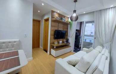 Imagem: O apartamento possui 2 Dormitórios, 1 Banheiro, 1 Vaga na garagem