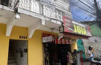 Imagem: A casa possui 2 Dormitórios, 1 Banheiro e está localizado