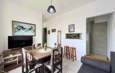 Imagem 4: Apartamento mobiliado, 02 quartos/dormitórios, sacada com vista Mar,...