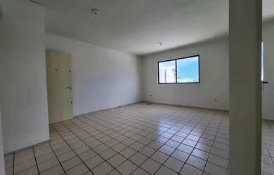 Imagem 13: Amplo apartamento de 2 quartos com vista para o mar