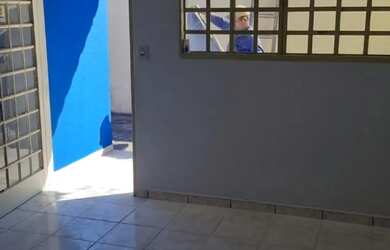 Imagem 2: Casa 2/4 Jardim América Goiânia Goiás