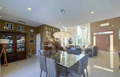 Imagem 5: Sobrado à venda, 5 quartos, 5 suítes, 2 vagas, Condomínio Enseada Lagos...