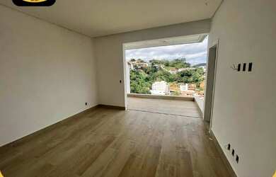 Imagem: A casa possui 3 Dormitórios, 2 Banheiros, 1 Vaga na garagem