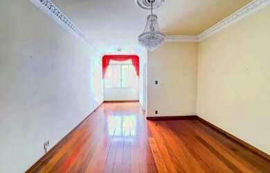 Imagem: O apartamento possui 3 Dormitórios, 3 Banheiros e 77m² de