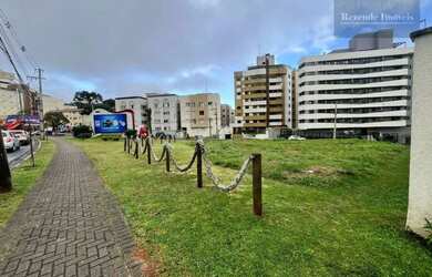 Imagem: O terreno possui 864m² de Área e está localizado em Portão