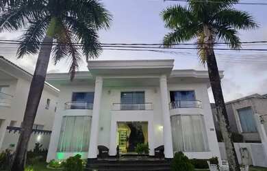 Imagem: A casa em condomínio possui 5 Dormitórios, 5 Banheiros, 4