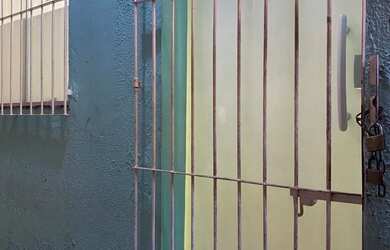 Imagem: A casa possui 1 Dormitório, 1 Banheiro e está localizado