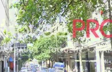 Imagem: O terreno possui 400m² de Área e está localizado em Pinheiros