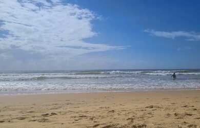 Imagem: O apartamento possui 1 Dormitório, Acomodam 2 pessoas e está