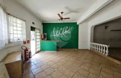 Imagem: O depósito possui 195m² de Área e está localizado em Chácara