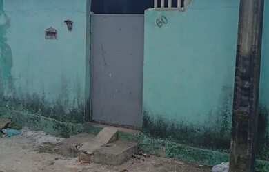 Imagem: A casa possui 2 Dormitórios, 1 Banheiro e Imóvel novo e está