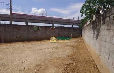 Imagem: O terreno possui 450m² de Área e está localizado em Jardim