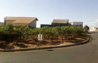 Imagem: O terreno possui 270m² de Área e está localizado em MG à