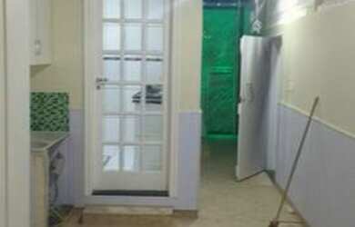 Imagem 3: Alugo casa em Tubiacanga. 1 Vaga na garageme2 Dormitórios