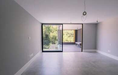 Imagem: A casa em condomínio possui 5 Dormitórios, 5 Banheiros, 4