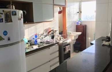 Imagem: O apartamento possui 2 Dormitórios, 2 Banheiros, 2 Vagas na