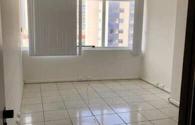 Imagem: O depósito possui 1 Vaga na garagem, 35m² de Área e está