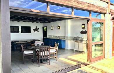 Imagem 14: Praia do Canto- Localização privilegiada, vista deslumbrante