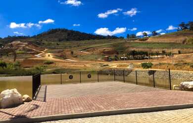 Imagem: O terreno está localizado em Salvaterra, Juiz de Fora à venda